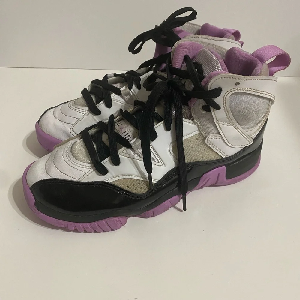 Jordan Jumpman Two Trey Barely Grape GS Size 7Y DQ8431-105